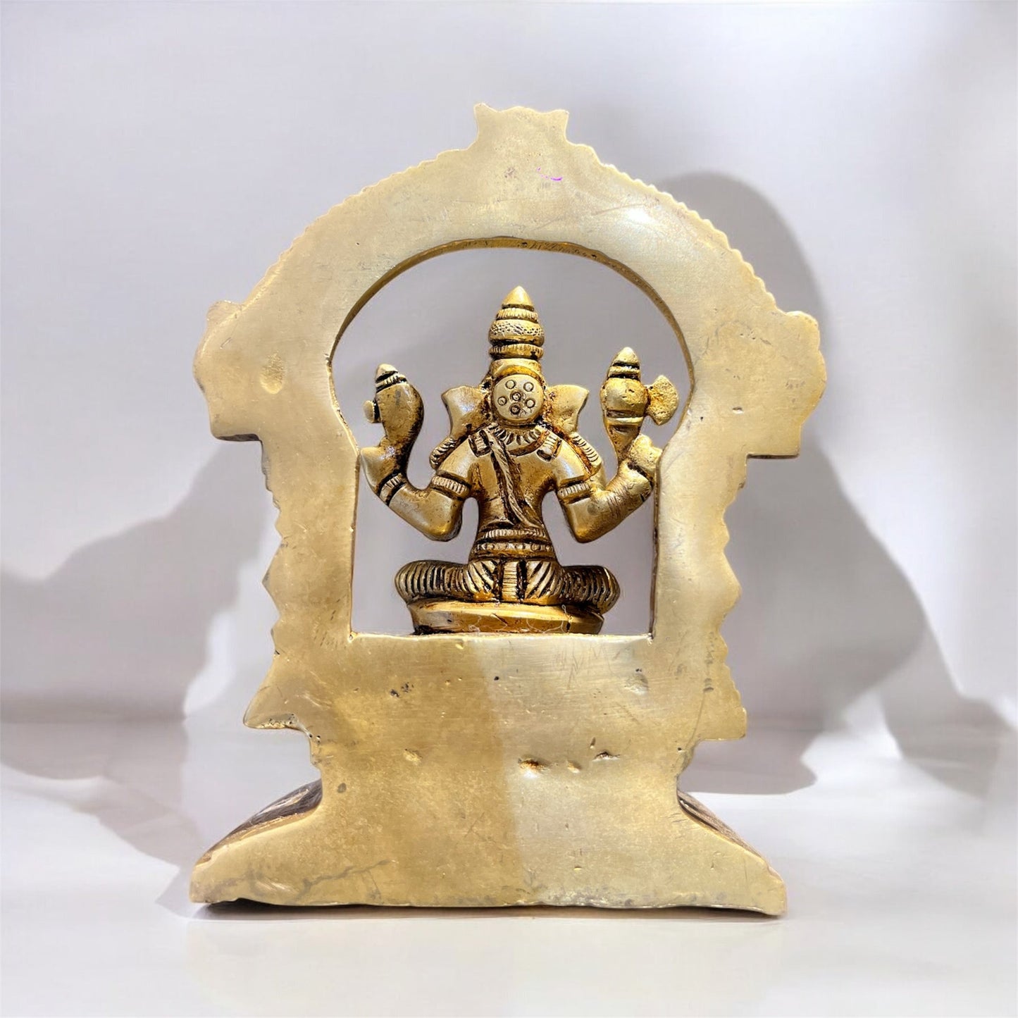 Arch Ganesh Medium