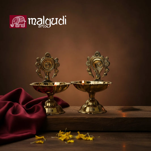 Shanq Chakra Diyas, Pooja Diyas, 100% brass