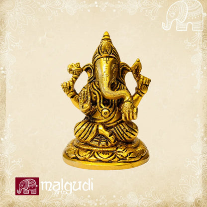 Intricate brass statue of Lord Ganesha, 100% brass
