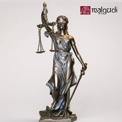 Bronze Resign matte, Justice Lady with balance and sword, Show piece
