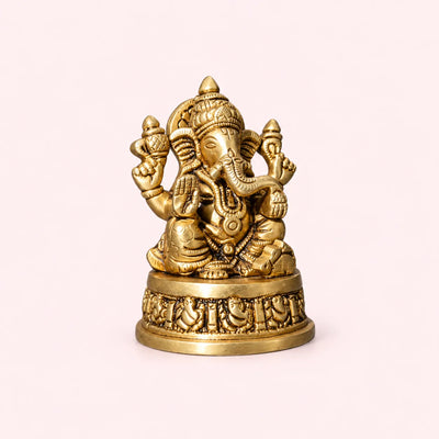 Brass lord ganesha with his mushak