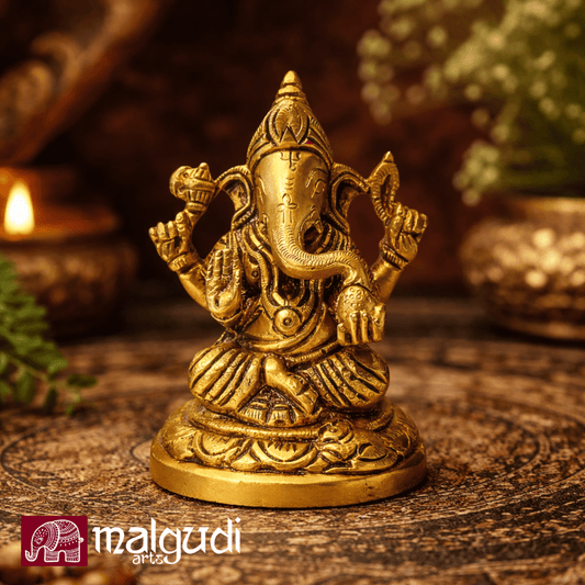 Intricate brass statue of Lord Ganesha, 100% brass